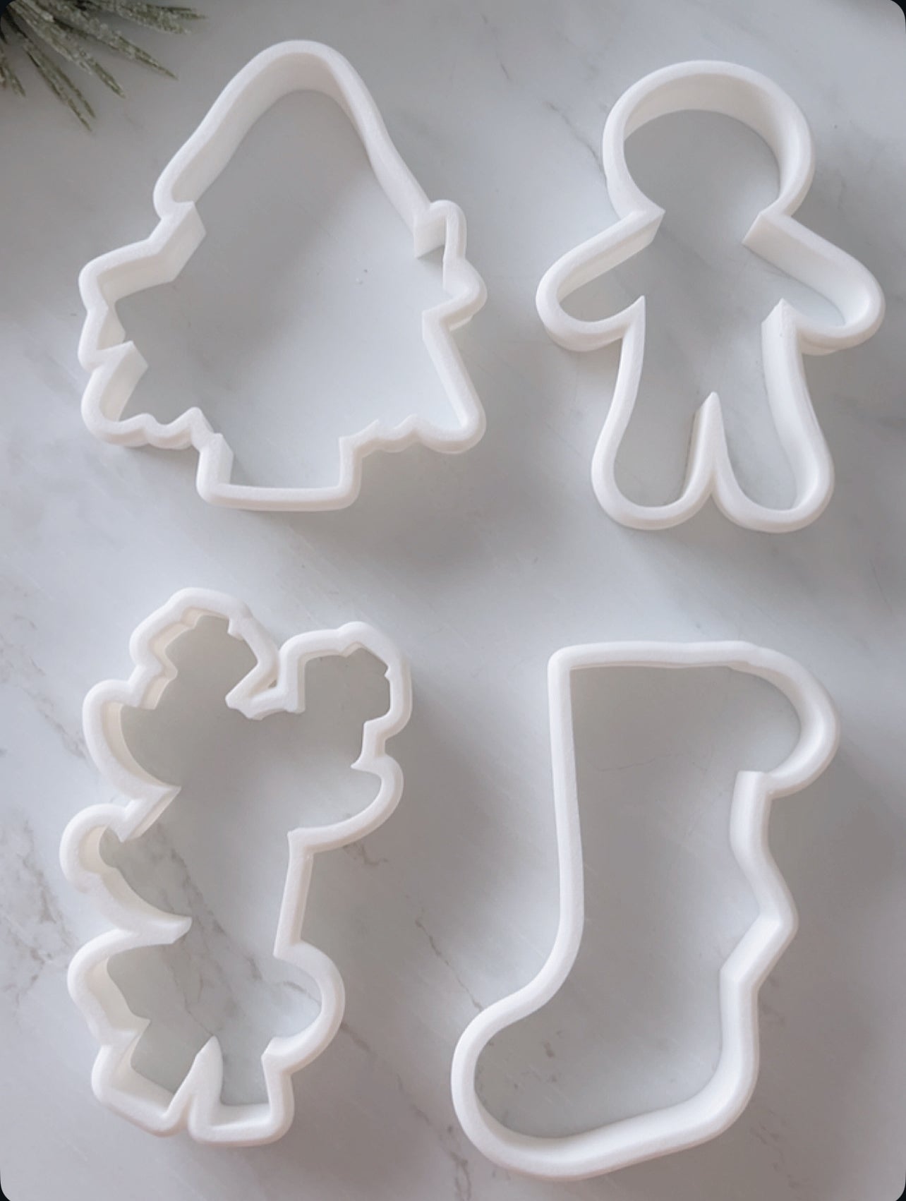 Kit de 4 emporte-pièces Classique de Noël